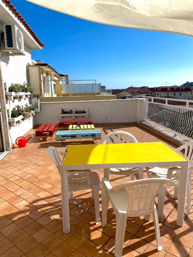 Scauri Attico Panoramico Apartment Minturno Ngoại thất bức ảnh